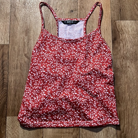 red floral tiny top from shein - Picture 3 of 4